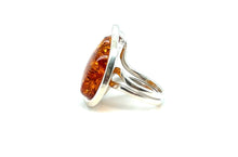 Load image into Gallery viewer, Sterling Silver And Round Shaped Amber Ring
