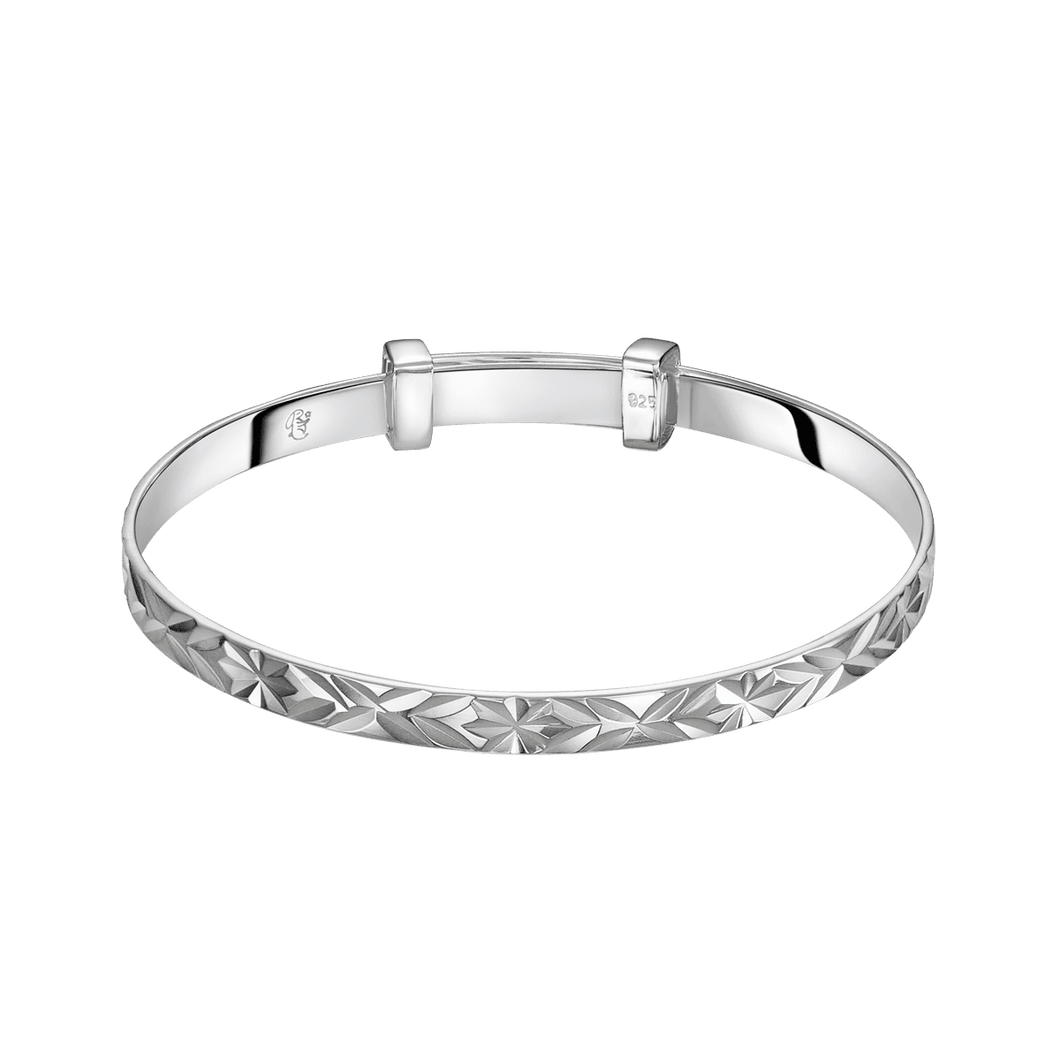 Maeve Diamond Cut Pattern Bangle