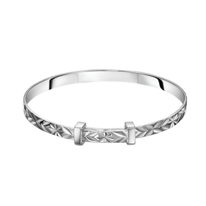 Maeve Diamond Cut Pattern Bangle