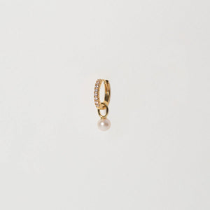Hoop Charm Perla Uno - 18K Plated With Freshwater Pearl
