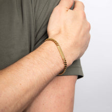 Load image into Gallery viewer, Chain Bracelet with Engravable Bar
