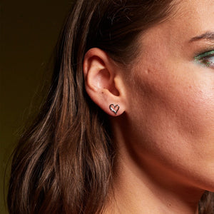 Delicate Pointed Twist Heart Earrings