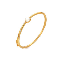 Load image into Gallery viewer, HD X Golden Edit Calm Bangle - MOP
