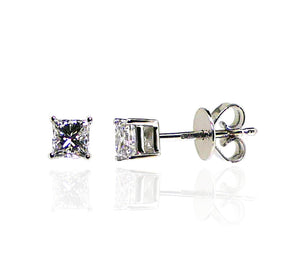18ct White Gold Princess Cut Diamonds Stud Earrings