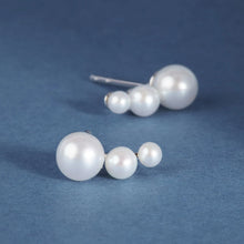 Load image into Gallery viewer, Earrings Ponze Tre - With Freshwater Pearls
