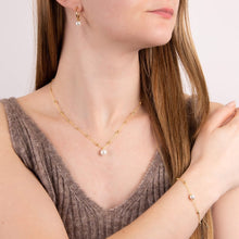 Load image into Gallery viewer, Gold Plated Trace Chain Station Necklace With Shell Pearl
