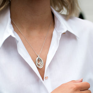 Glamorous Pendant